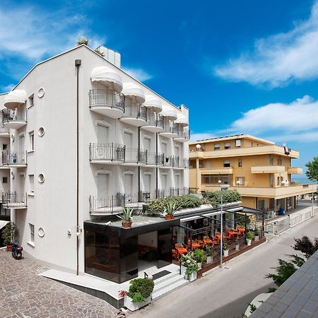 Hotel Gabriella Rimini Ngoại thất bức ảnh