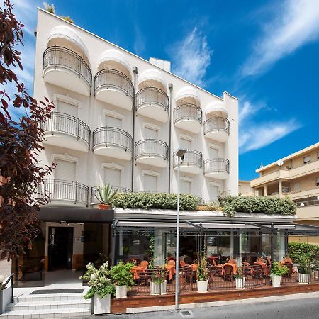 Hotel Gabriella Rimini Ngoại thất bức ảnh