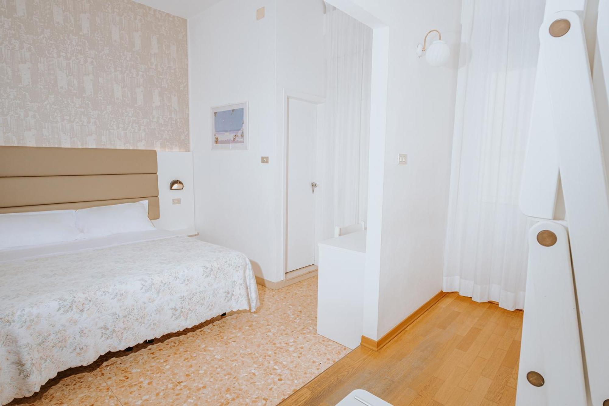 Hotel Gabriella Rimini Ngoại thất bức ảnh