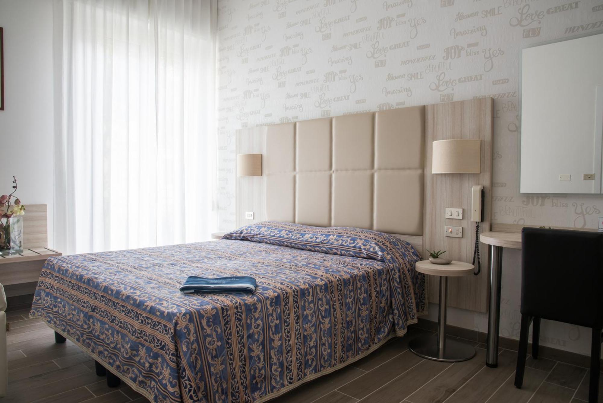 Hotel Gabriella Rimini Ngoại thất bức ảnh