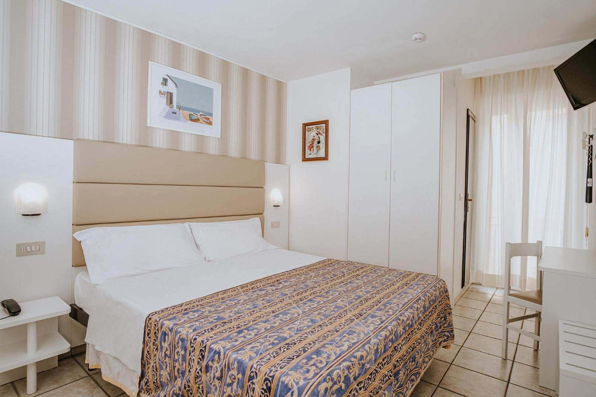 Hotel Gabriella Rimini Ngoại thất bức ảnh