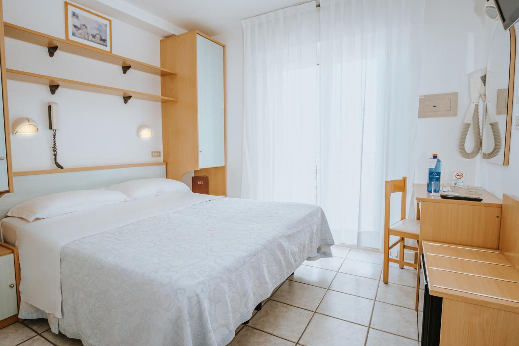 Hotel Gabriella Rimini Ngoại thất bức ảnh