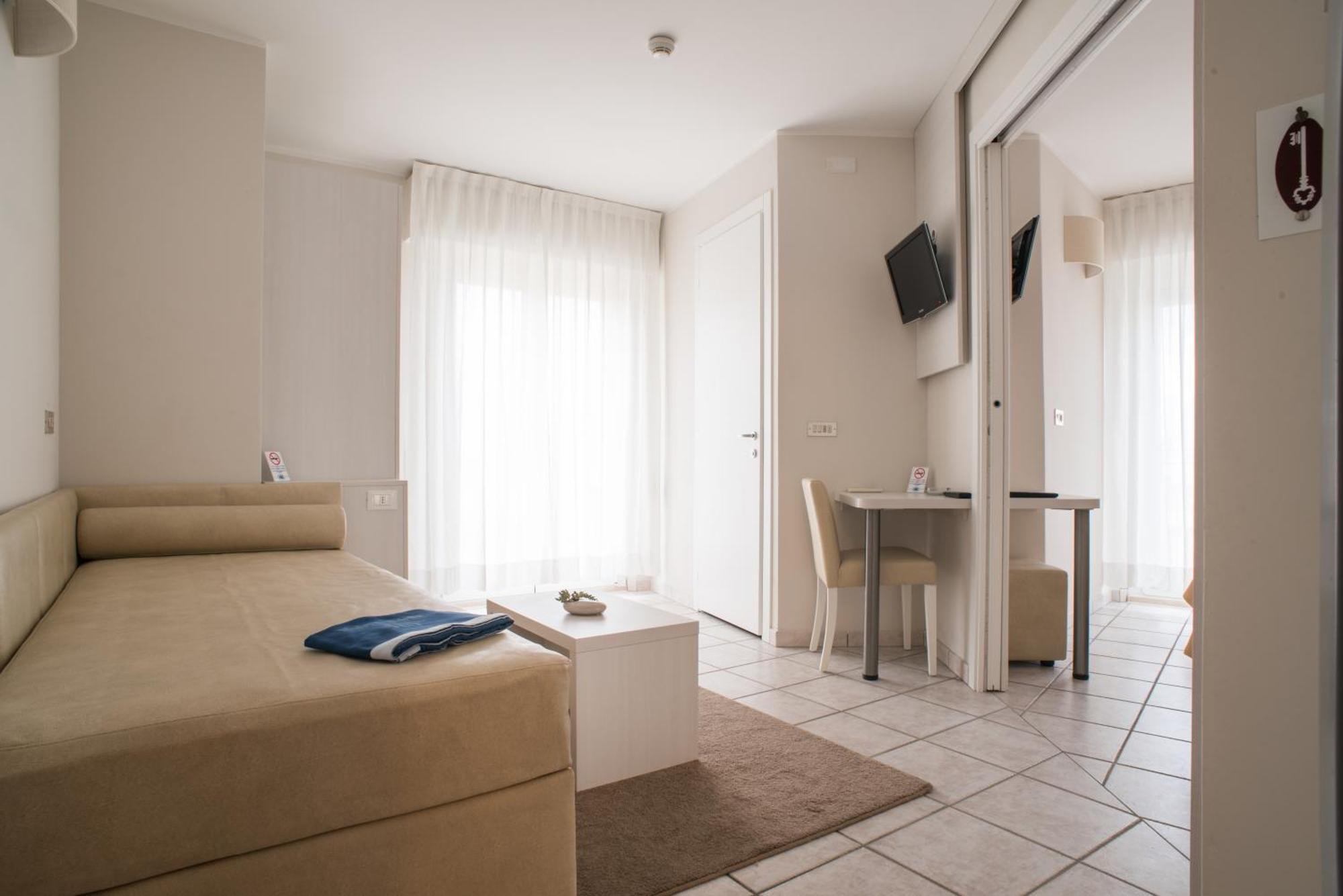 Hotel Gabriella Rimini Ngoại thất bức ảnh