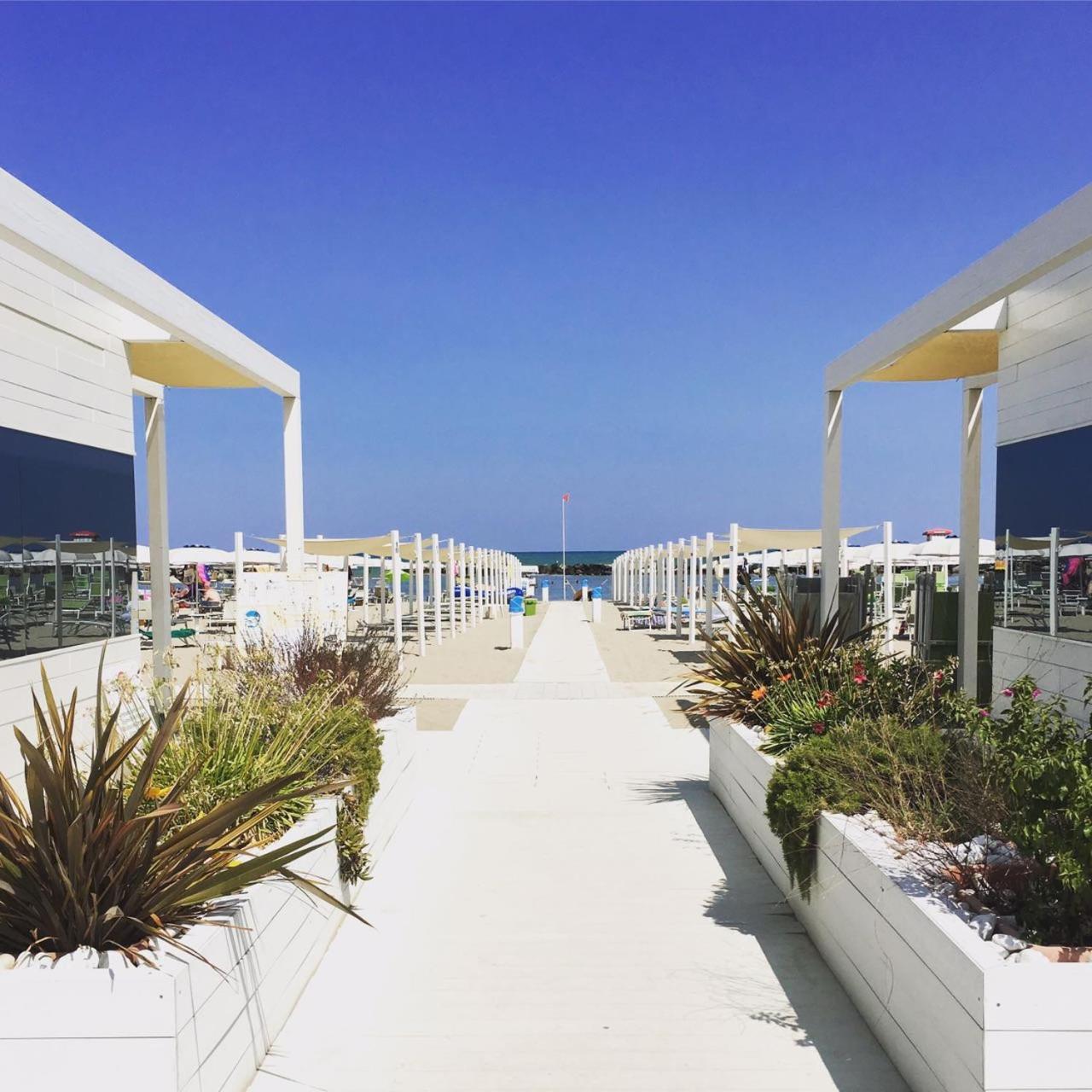 Hotel Gabriella Rimini Ngoại thất bức ảnh